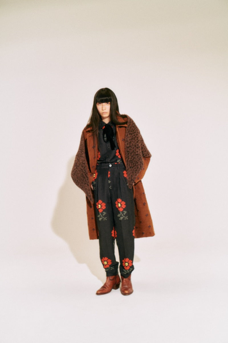 floating jacquard coat